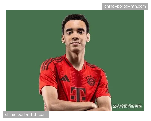 拜仁中场穆夏拉接受专访：谈图赫尔对由守转攻第一脚触球的严苛要求